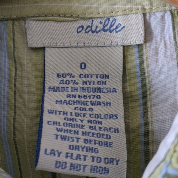 Anthropologie Odille cropped pintuck blouse 0 - Picture 3 of 8